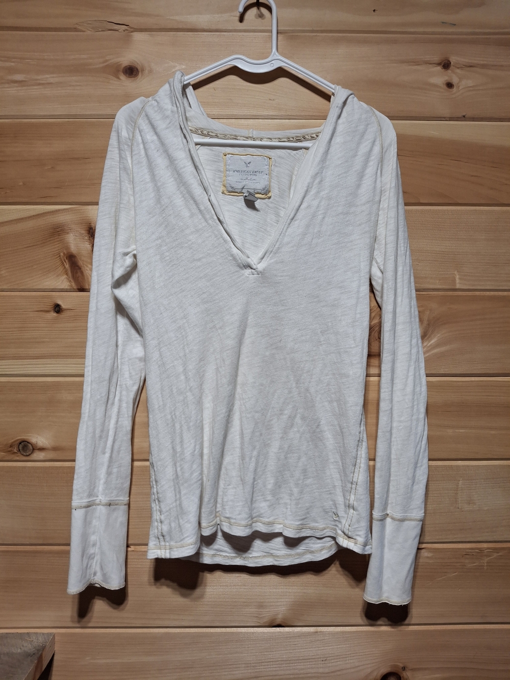 American Eagle Outfitters Off-White V-Neck Hooded Long-Sleeve Top